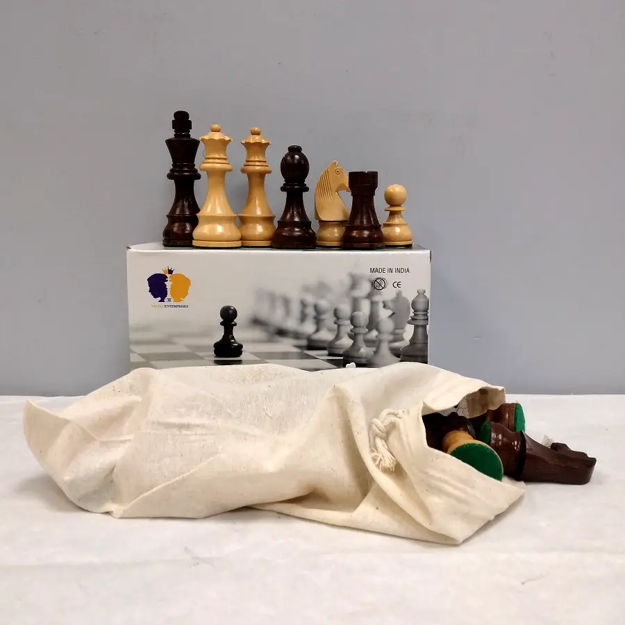 כלי שחמט סטאונטון אוניברסלי