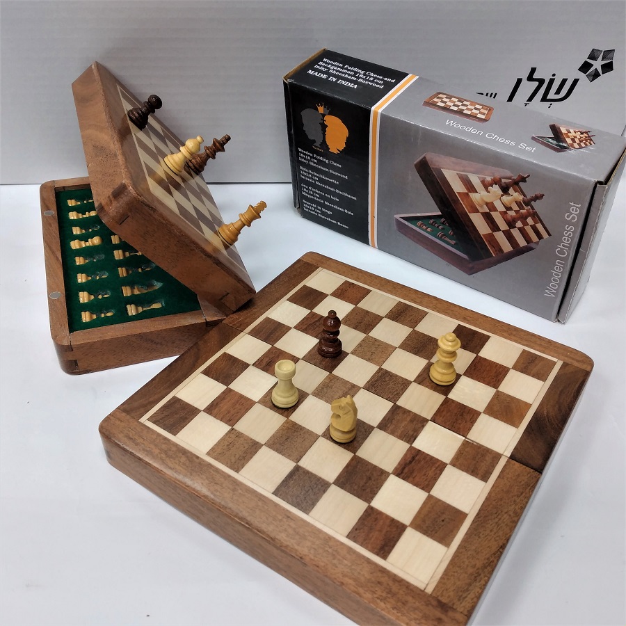 Wooden 7″ (178 x 178 mm) self storage folding magnetic chess set. Model 9011