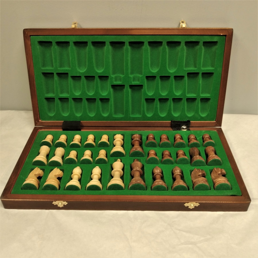 סט שחמט עץ מקצועי כולל כלים מעץ שישם 95 מ''מ ולוח מתקפל 48 ס''מ. מק''ט 4042